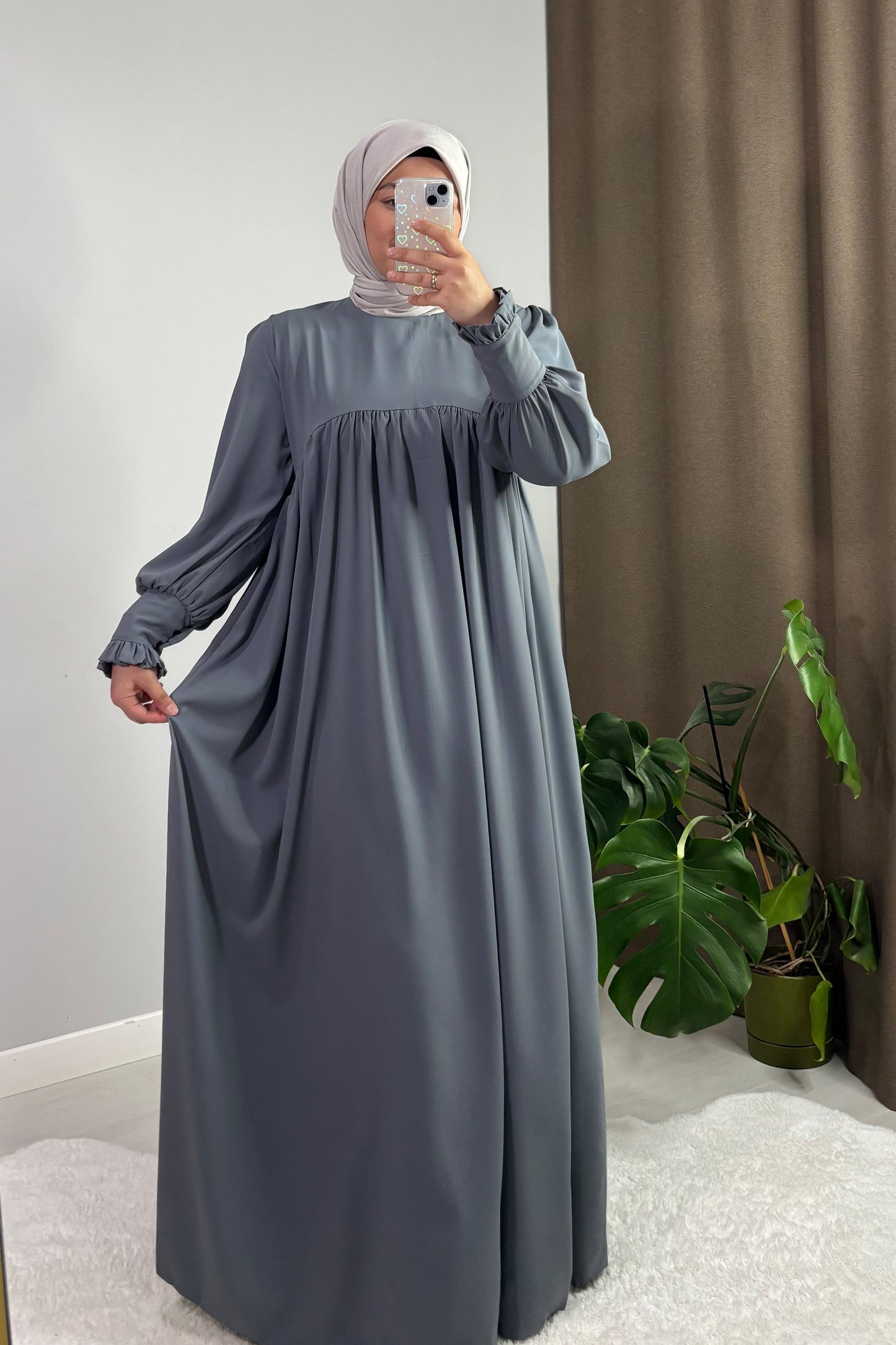Mira Manşetli Gri Tesettür Hijab Elbise