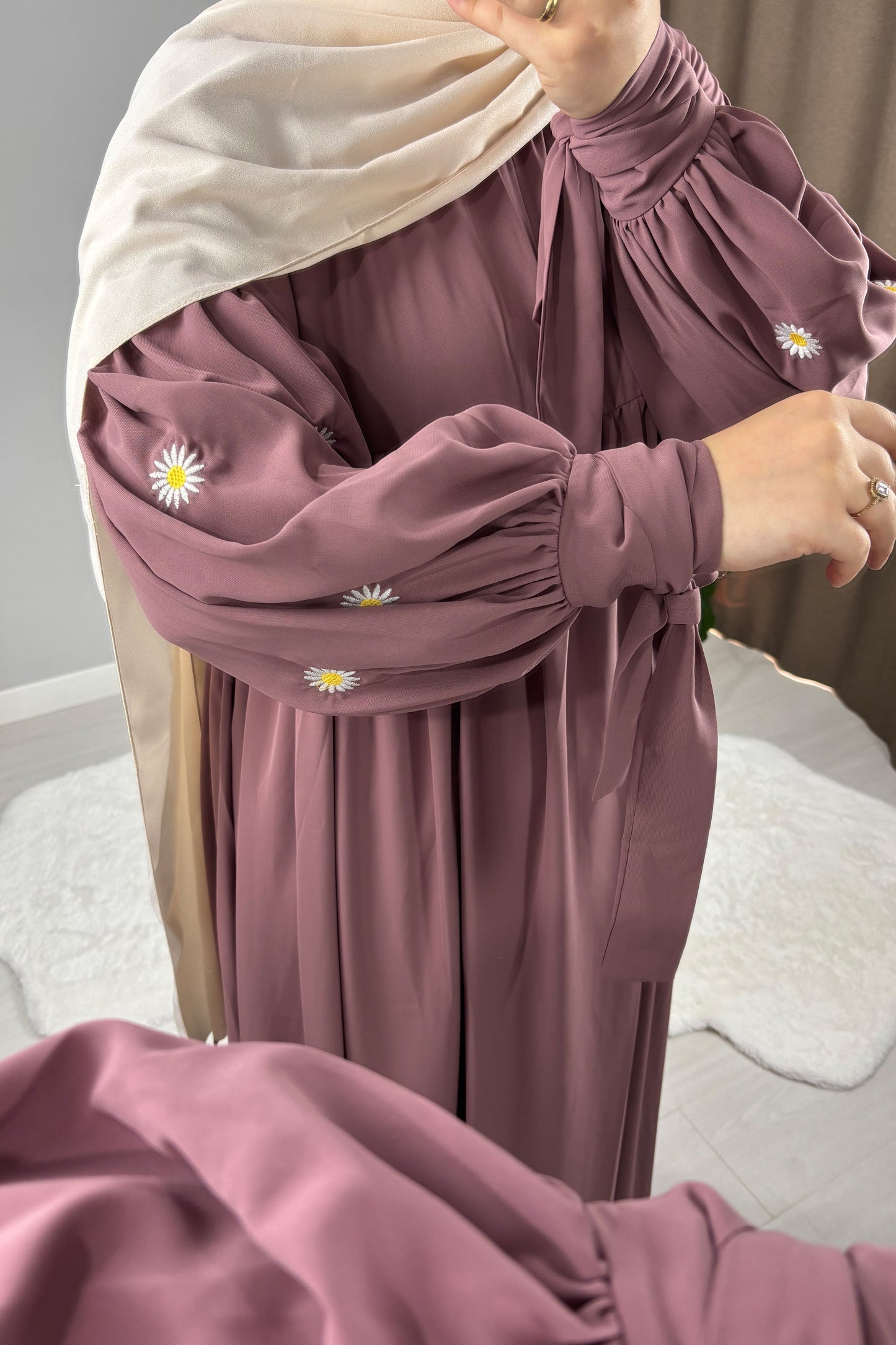 Asel Papatya Nakışlı Gül Kurusu Tesettür Hijab Elbise