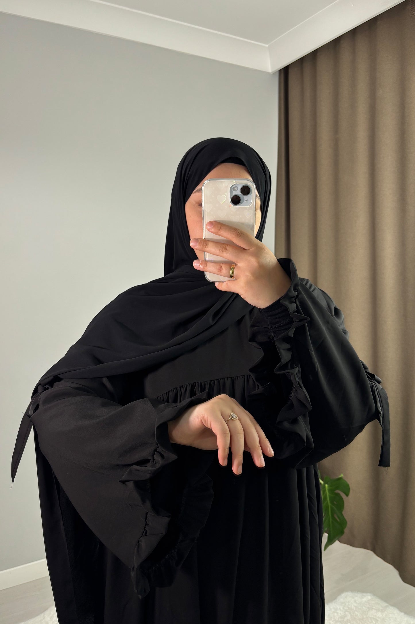 Neva Fırfırlı Siyah Tesettür Hijab Elbise