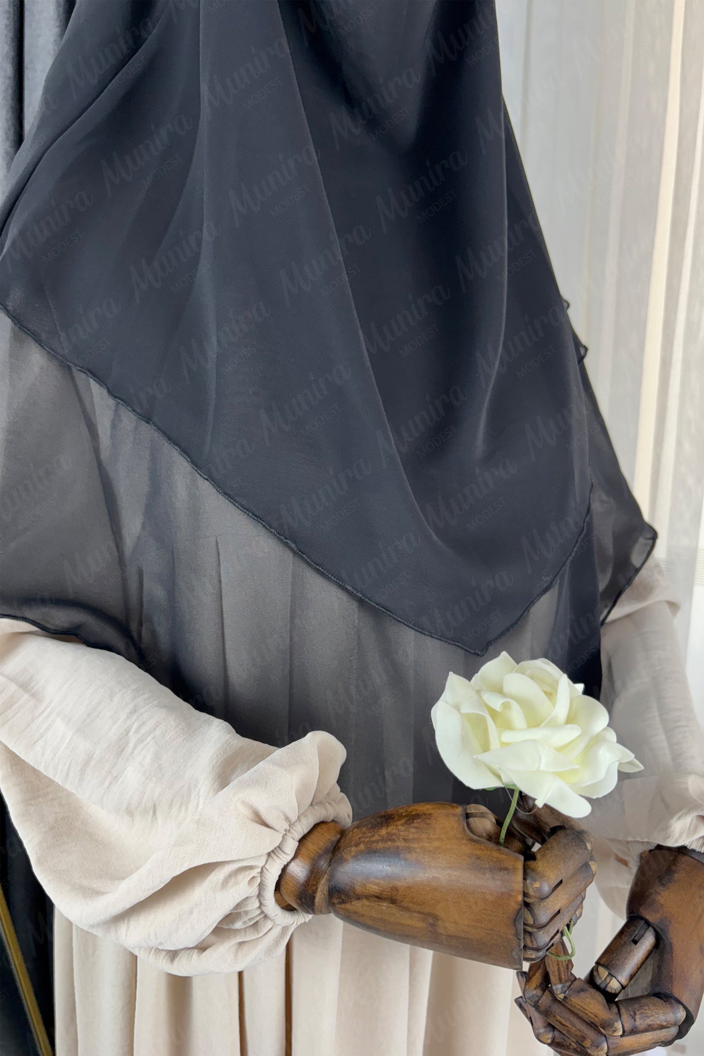 Krem Ayrobin Elbise Siyah Sufle Tesettür Hijab Takımı