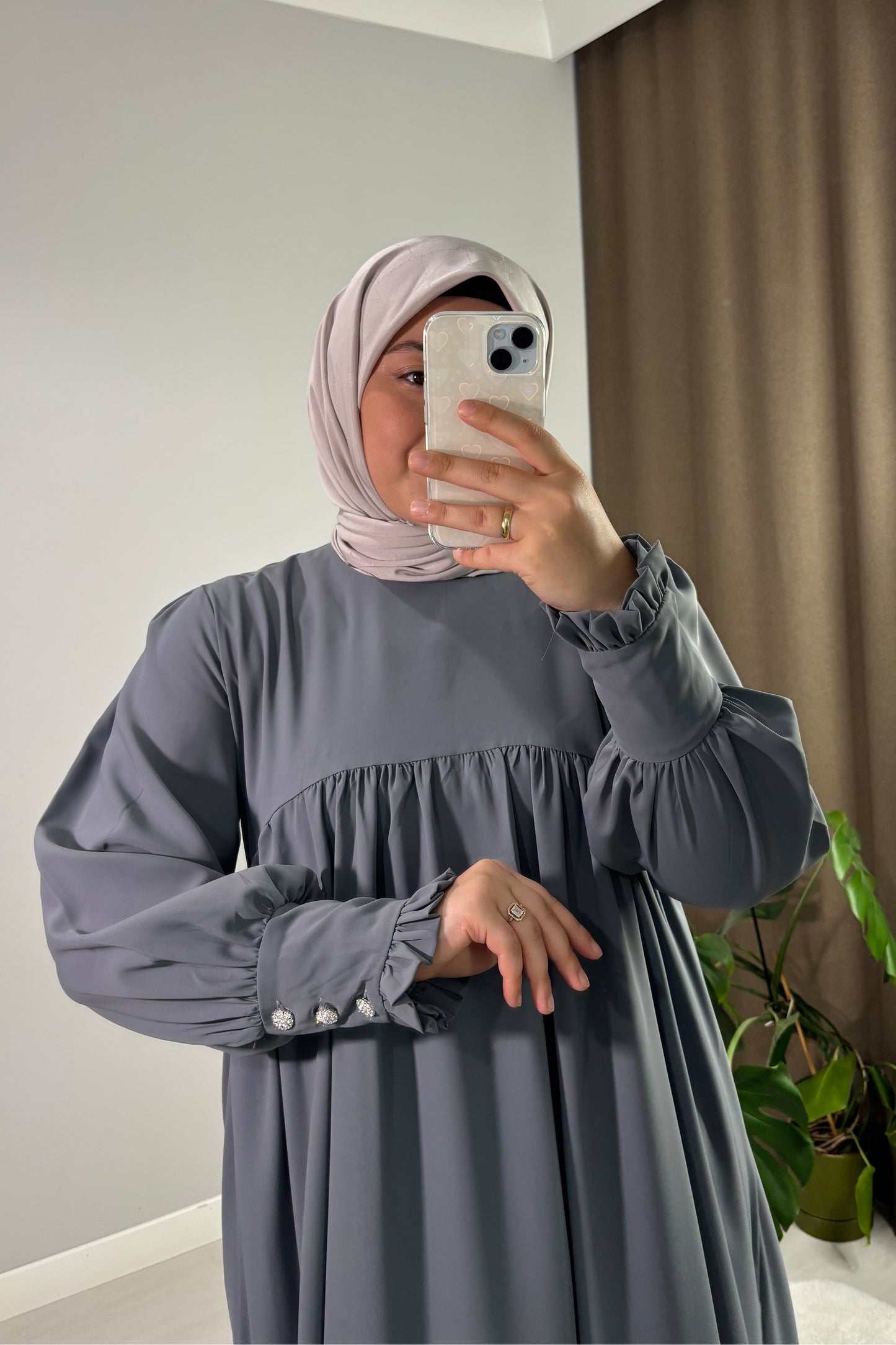 Mira Manşetli Gri Tesettür Hijab Elbise
