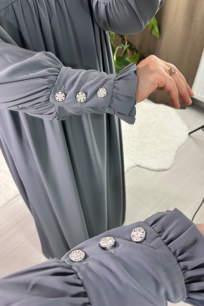 Mira Manşetli Gri Tesettür Hijab Elbise