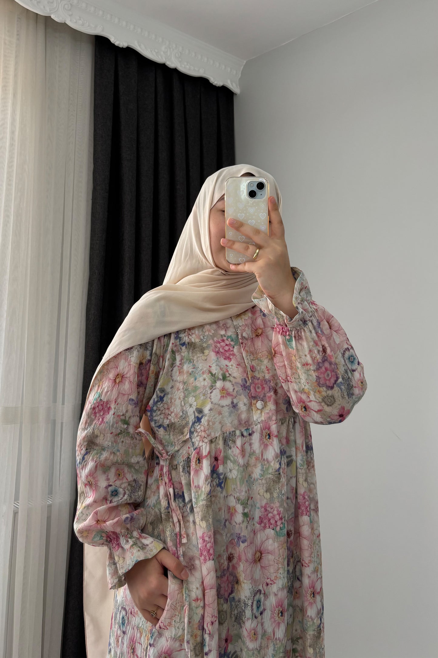 Pembe Çiçekli Tesettür Elbise