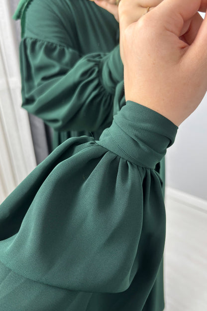 Alya Kol Bağlamalı Zümrüt Yeşil Tesettür Hijab Elbise